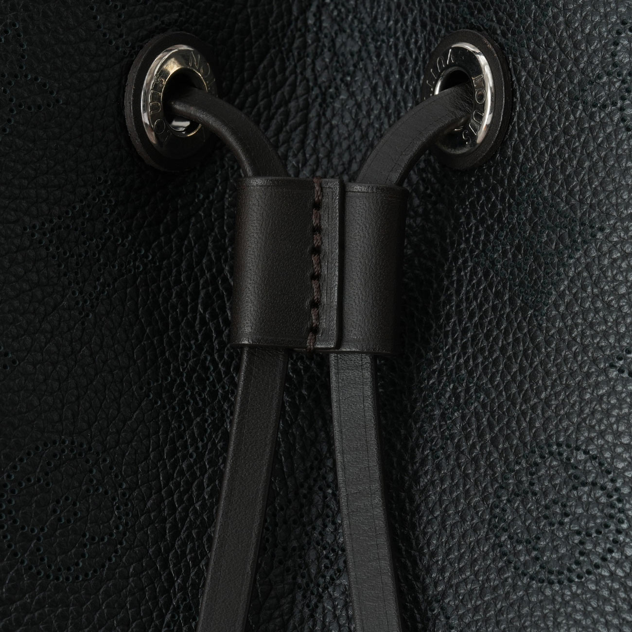 LOUIS VUITTON(USED)루이비통 무리아 버킷 숄더백